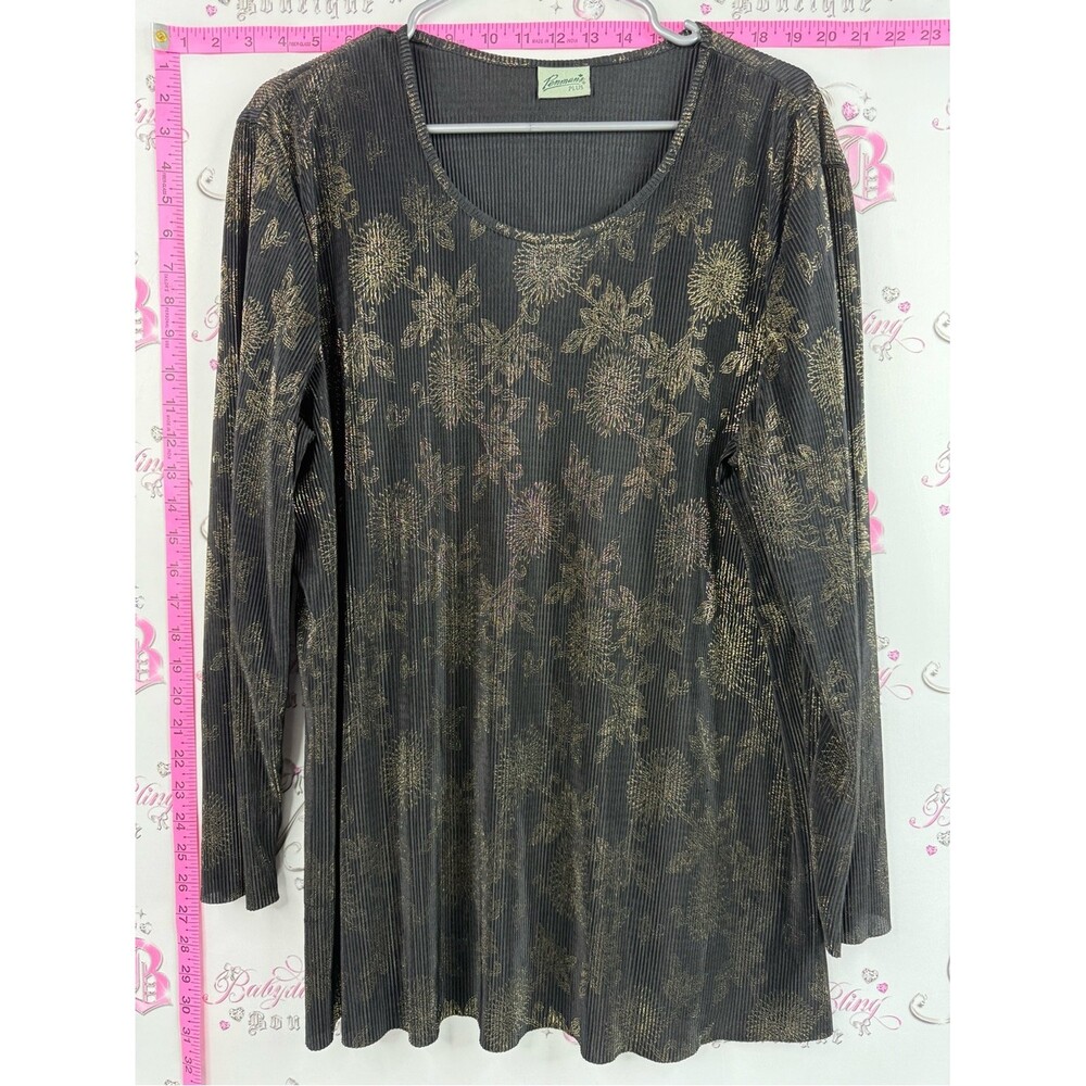 Penmans plus shirt shiny pleats Black Long-Sleeve Metallic Floral Scoop Neck Top